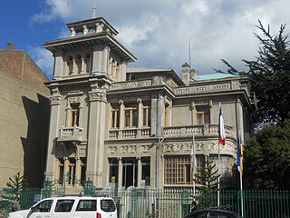 Palacio Montes Pello