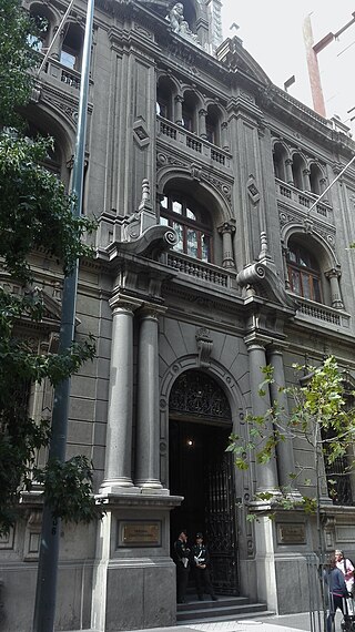 Edificio de la ex Caja de Crédito Hipotecario