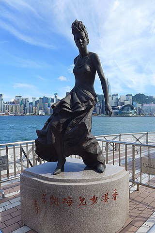 Anita Mui Statue