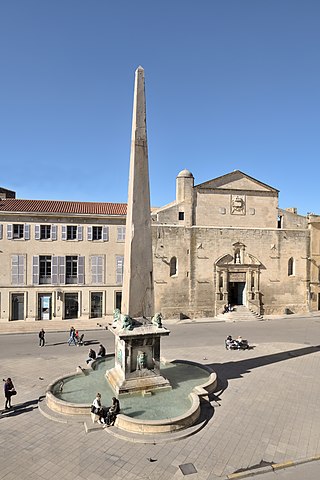 Obélisque d'Arles