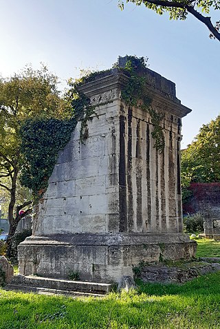 Mausolée romain du Sévir Turpio