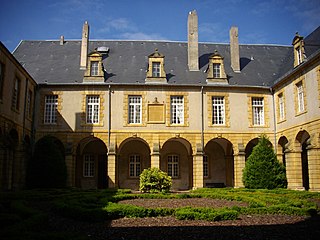 Abbaye Saint-Arnould