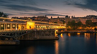 Pont de Bir-Hakeim