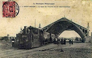 Ancienne gare ferroviaire départementale