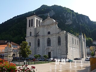 Cathédrale Saint-Pierre, Saint-Paul et Saint-André