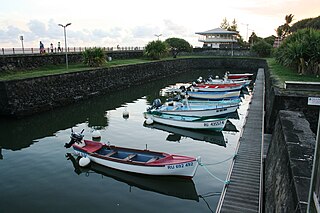 Bassin de radoub, situé dans le port de Saint-Pierre