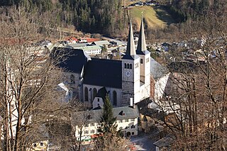 Stiftskirche St. Peter und Johannes der Täufer