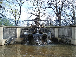 Delphinbrunnen