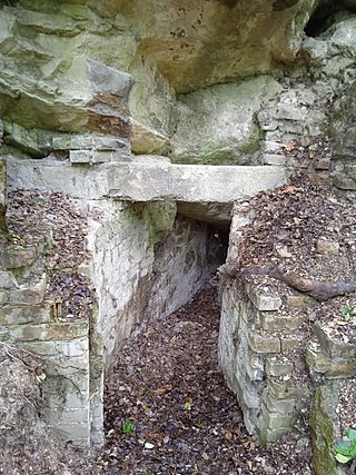 Pince-barlang