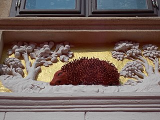 Red Hedgehog House