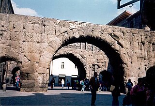 Porta Prætoria / Porte Prétorienne