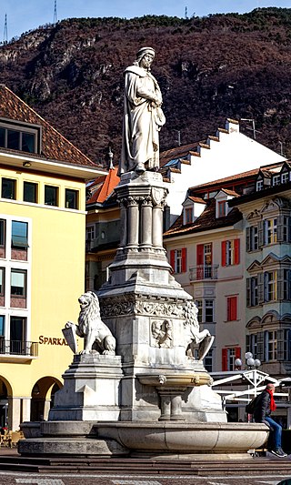 Statua di Walther von der Vogelweide - Walther-von-der-Vogelweide-Denkmal