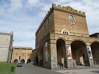 Museo Opera del Duomo - Palazzi Papali