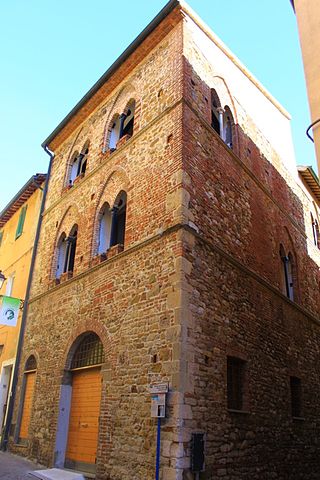 Casa delle Bifore