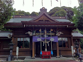 加紫久利神社