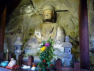 Oita Motomachi Stone Buddhas
