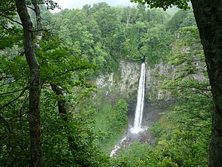 Shiramizu Falls