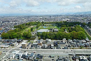 霞城公園