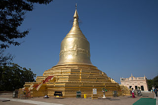 Lawkananda Paya - a big golden stupa