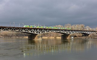 Most Średnicowy
