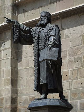 Statuia Johannes Honterus
