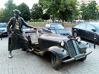 Yuri Nikulin monument