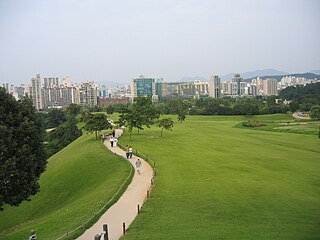 Mongchontoseong Earthen Fortification