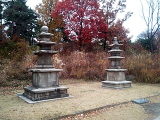 Stupas of Master Boje