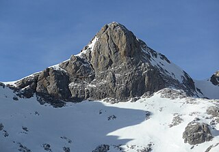 Torre del Hoyo Oscuro