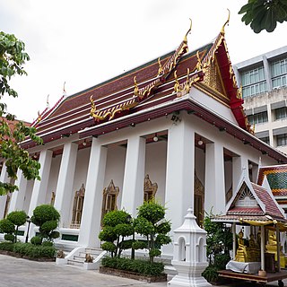 Wat Bophit Phimuk Worawihan