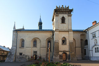 Костел Усіх Святих і монастир бенедиктинок