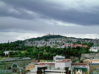 Dundee Law