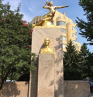 Guglielmo Marconi Statue