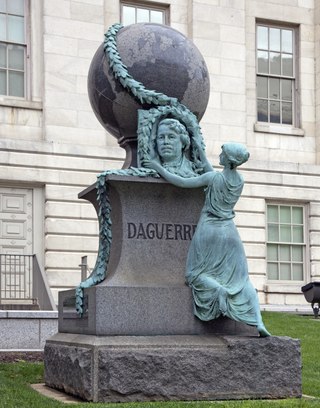 Louis Daguerre Statue